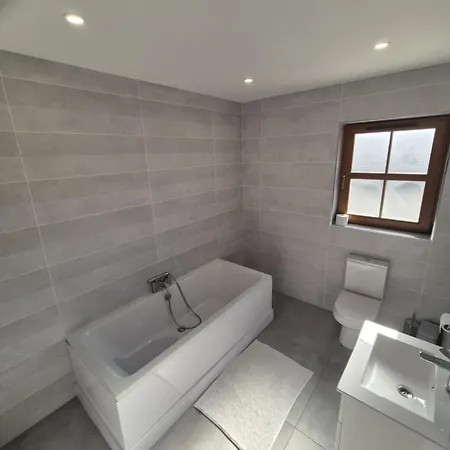 Donegal 度假居 多尼戈尔